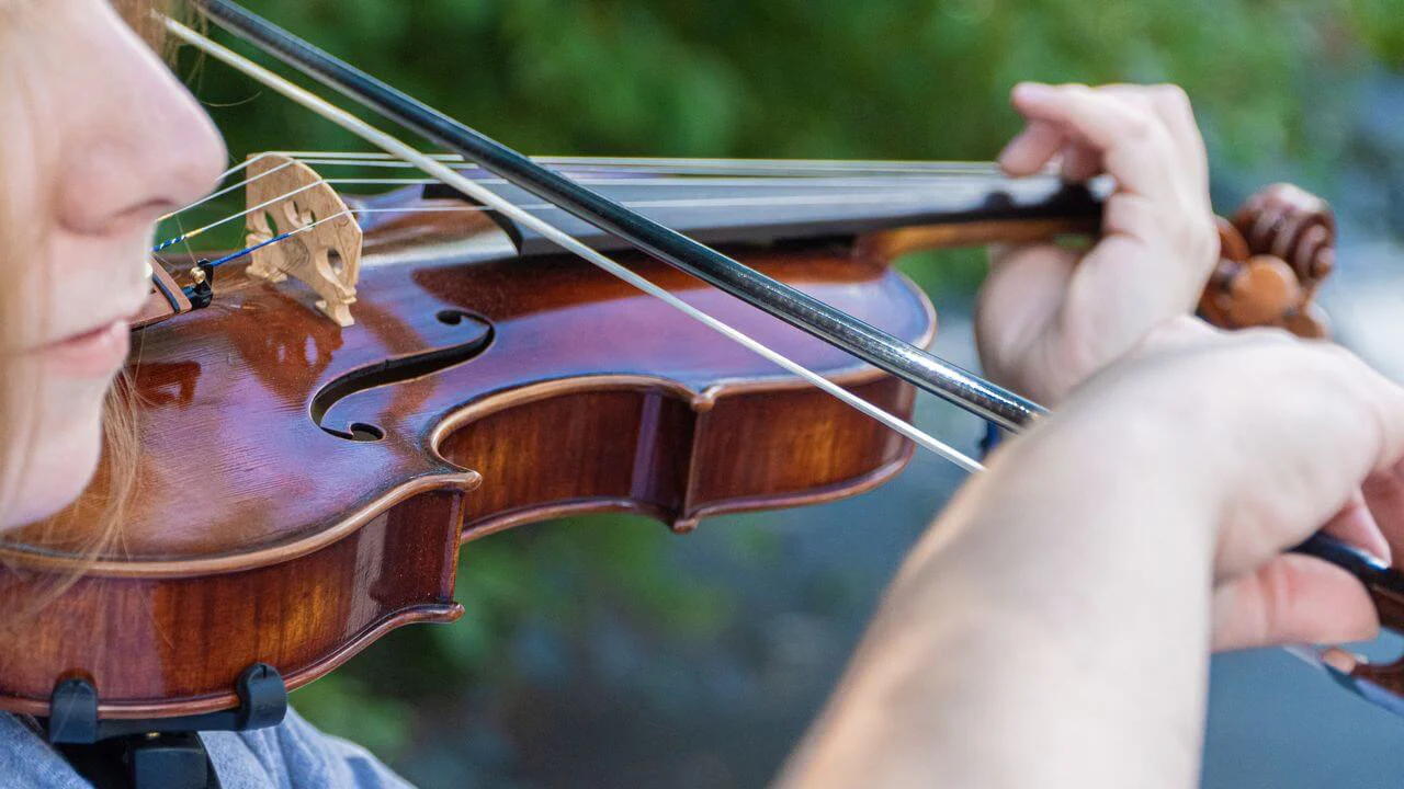 Carlo Lamberti® Master Series Fiddle Outfit - Image 7